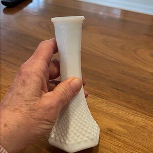 Textured white milk Vase
